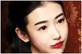 圆脸型